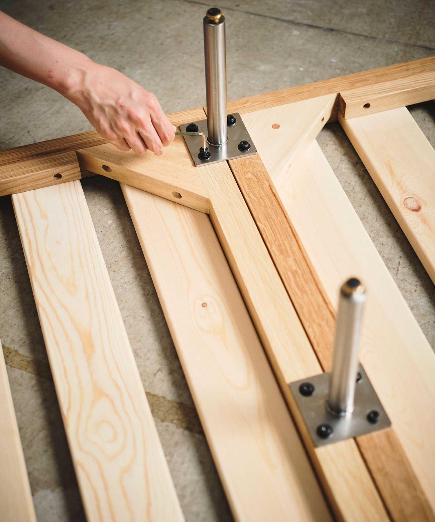 LULL SINGLE BED FRAME