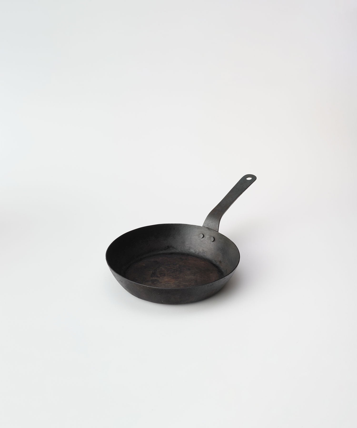 鉄フライパン鍛造（22cm）
