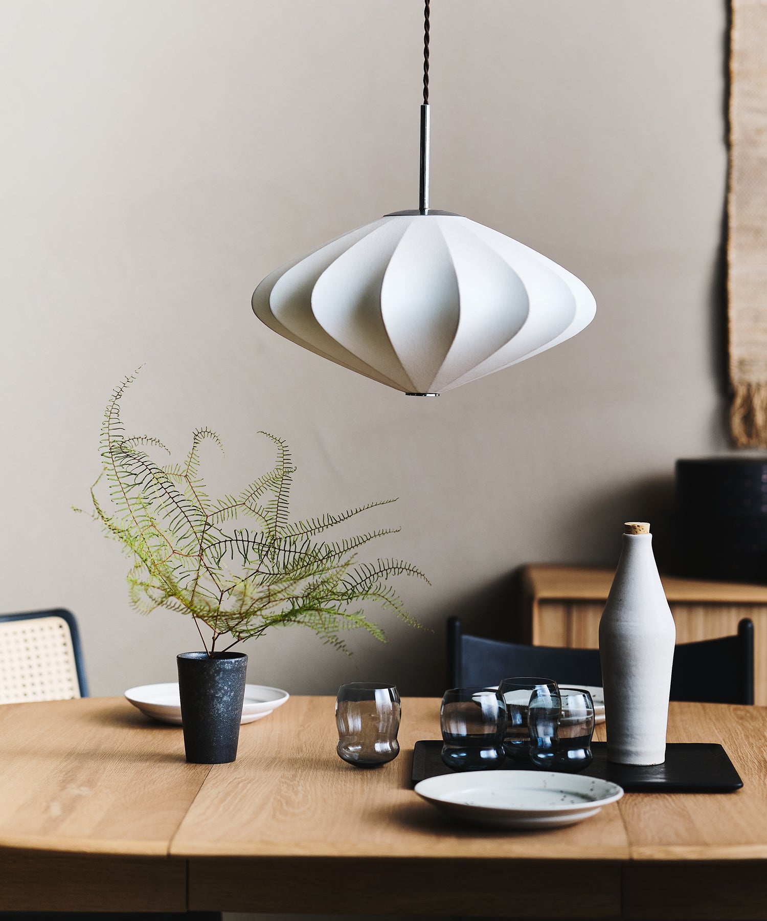 POM PENDANT LAMP