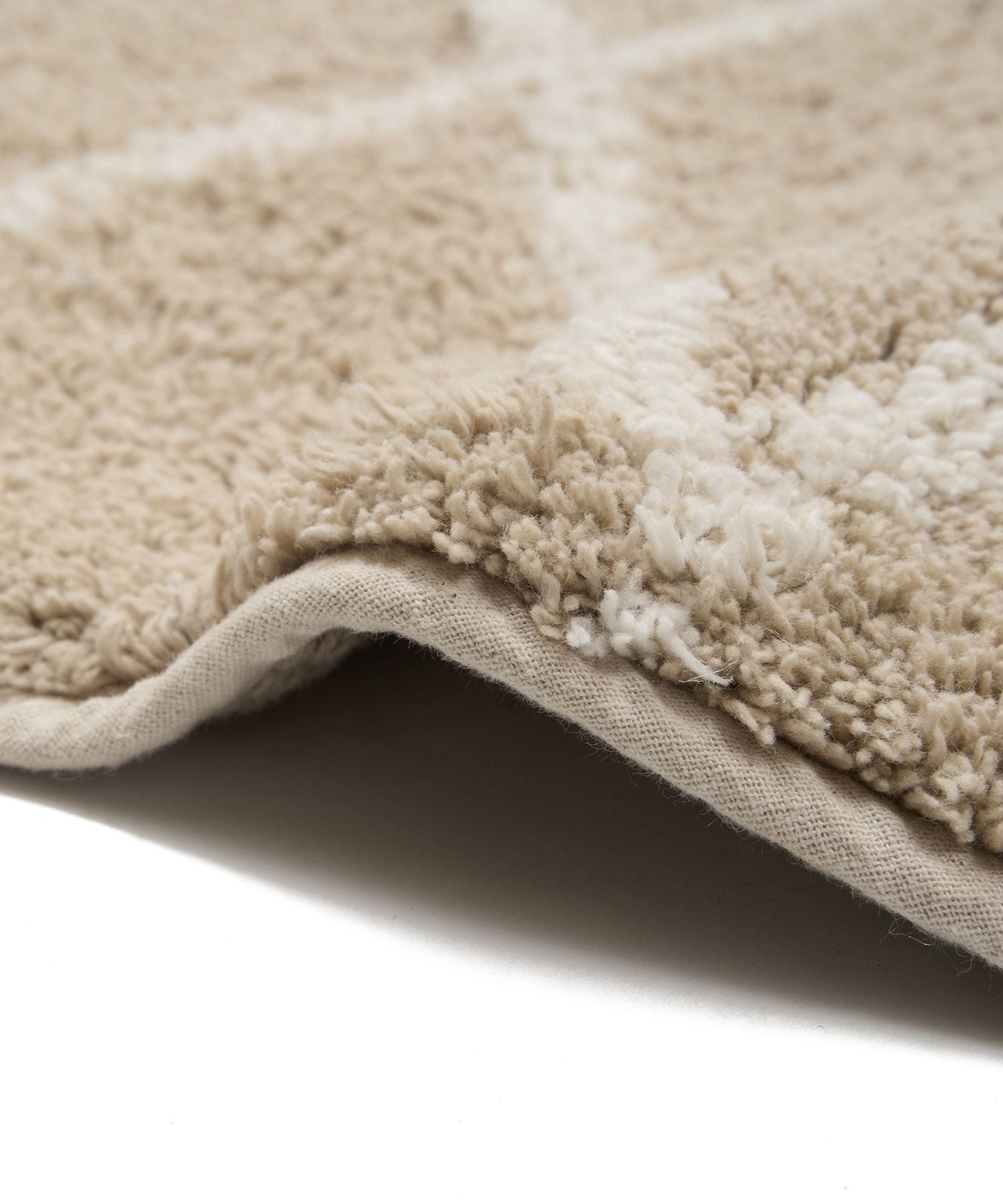 NEHA CHAIR RUG