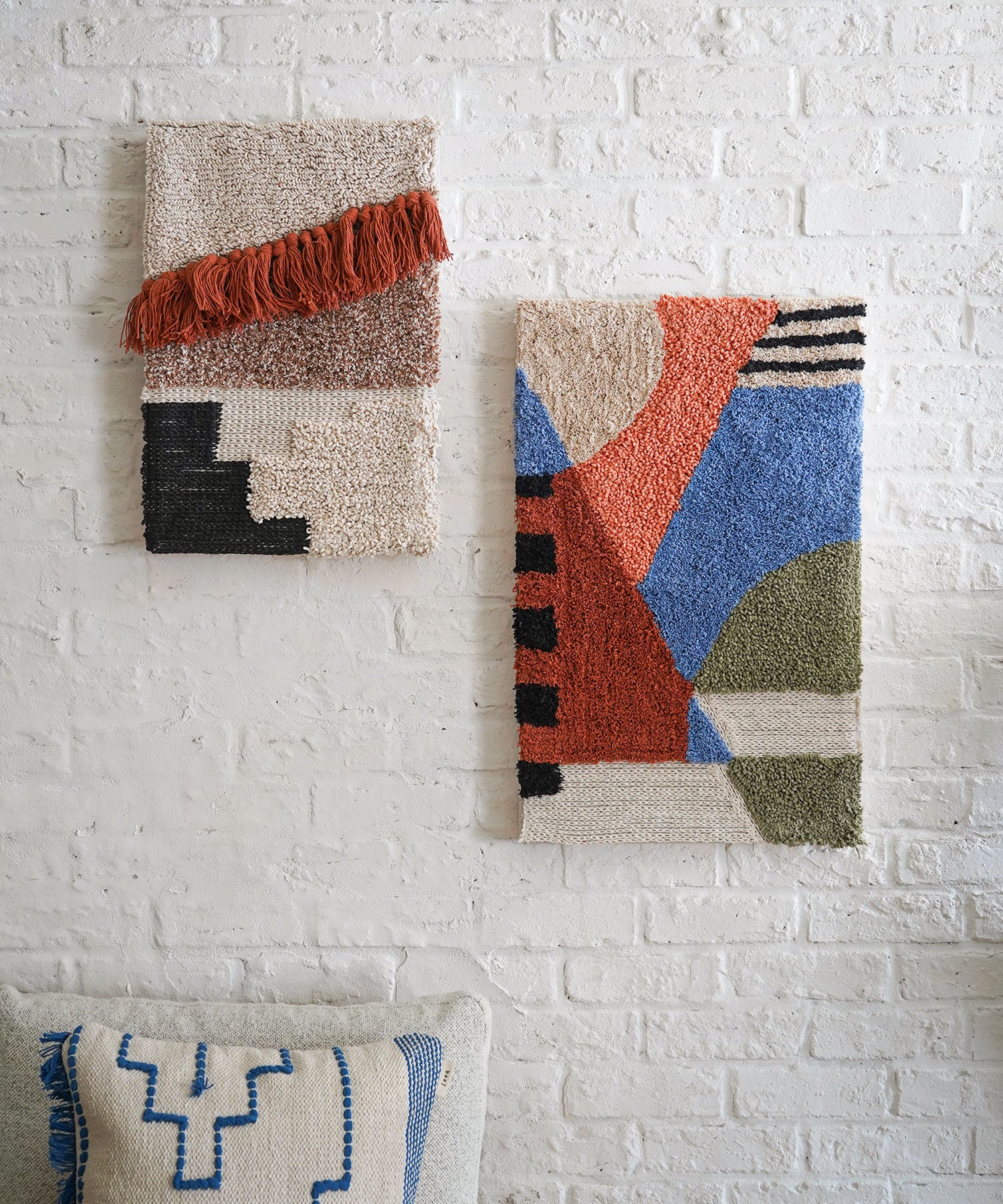 Tuft wall art M