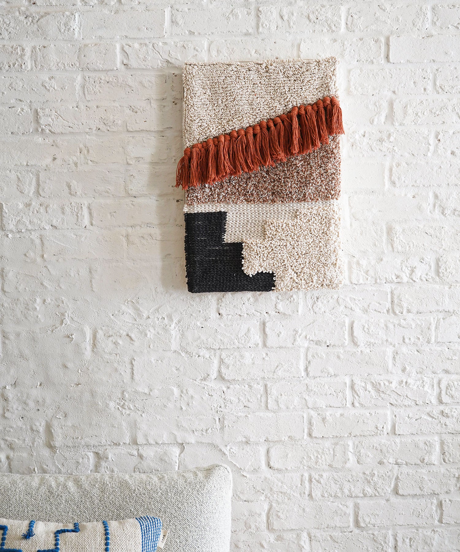 Tuft wall art S