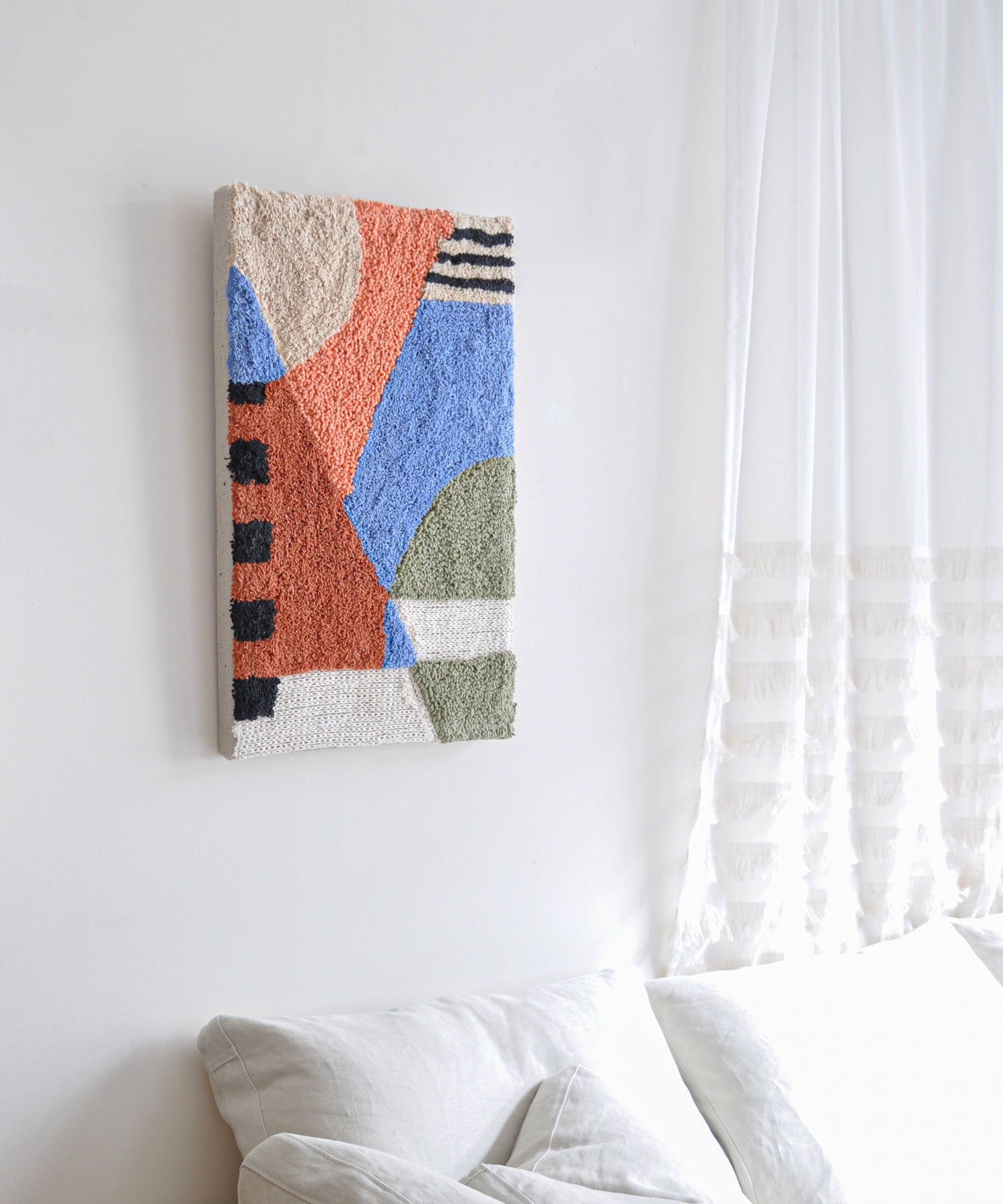 Tuft wall art M