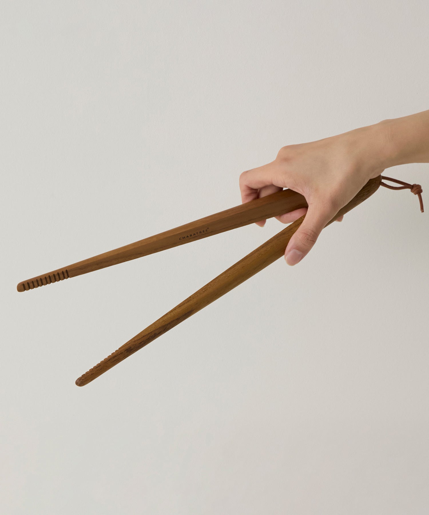 34cm