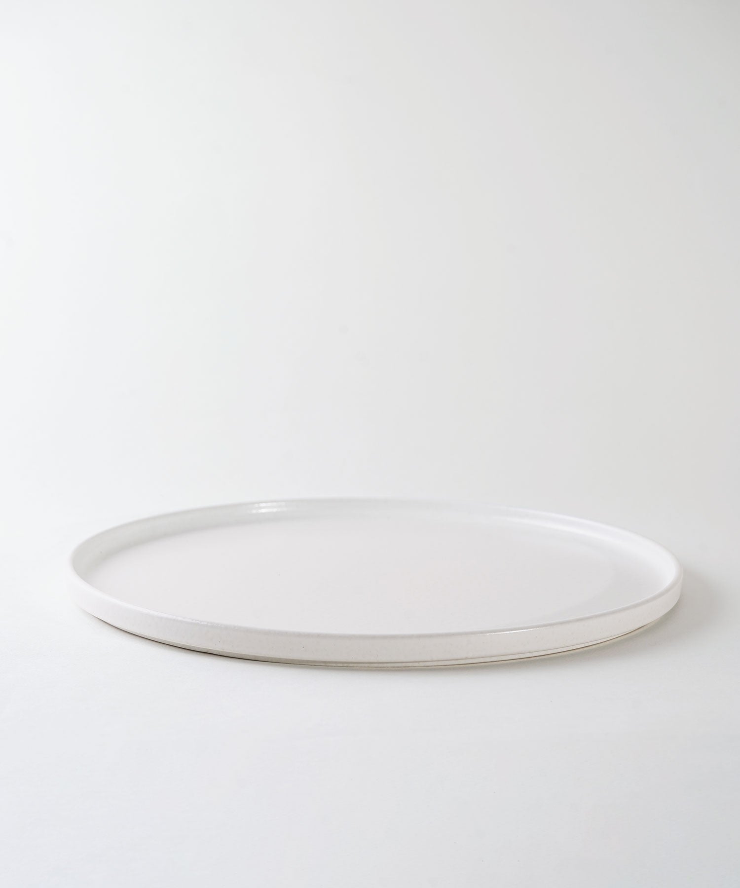 white_27cm
