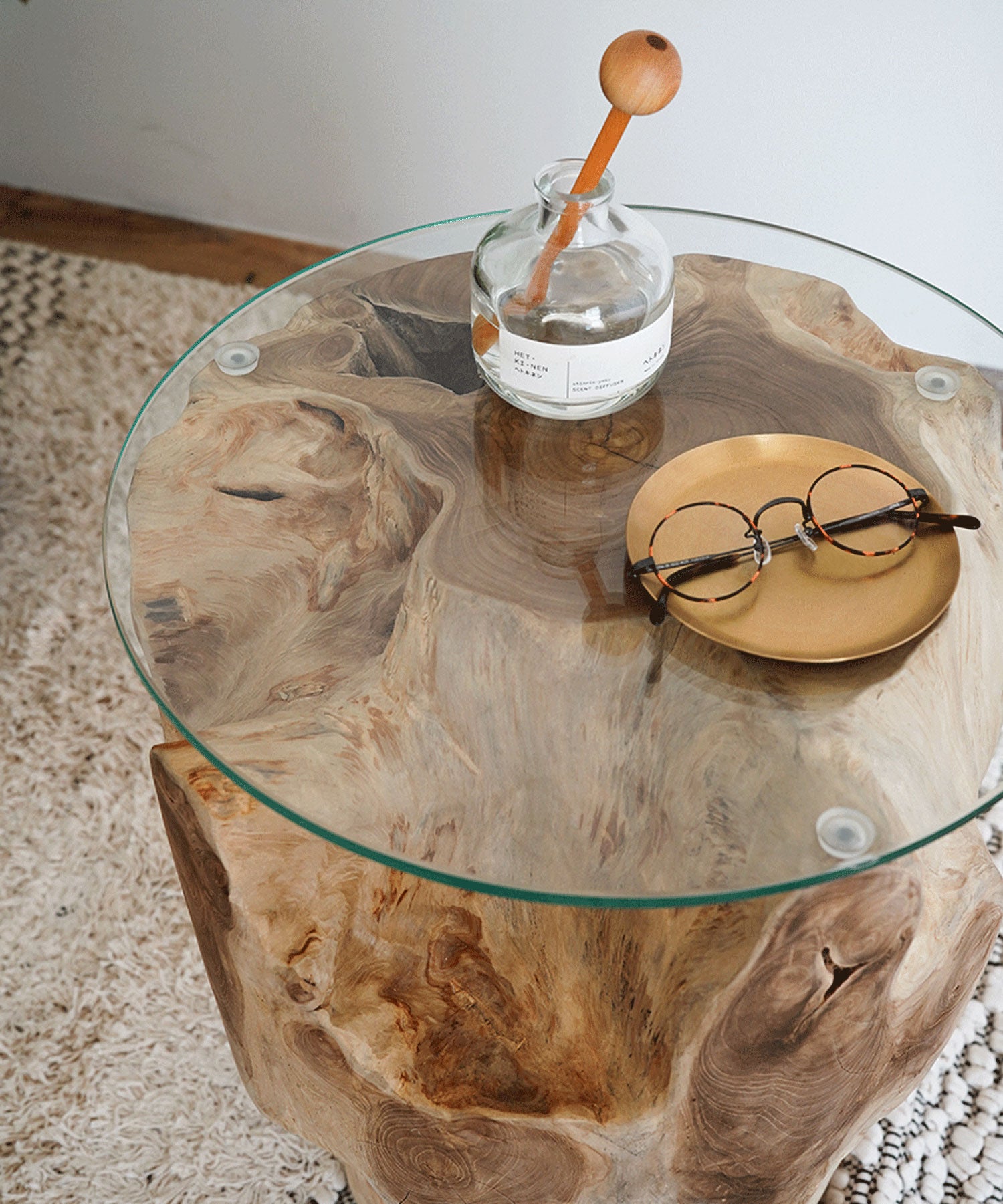 TOOR SIDE TABLE