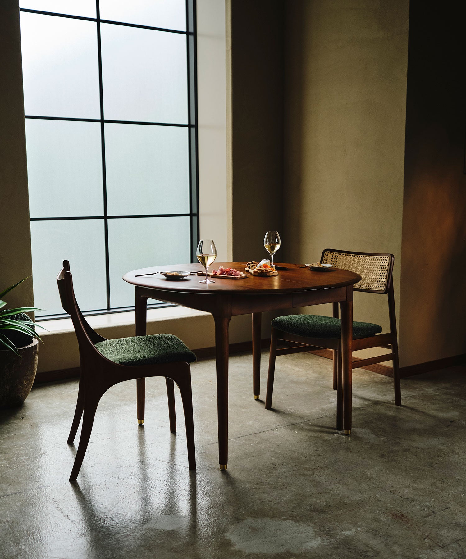 CARINA CHAIR BROWN