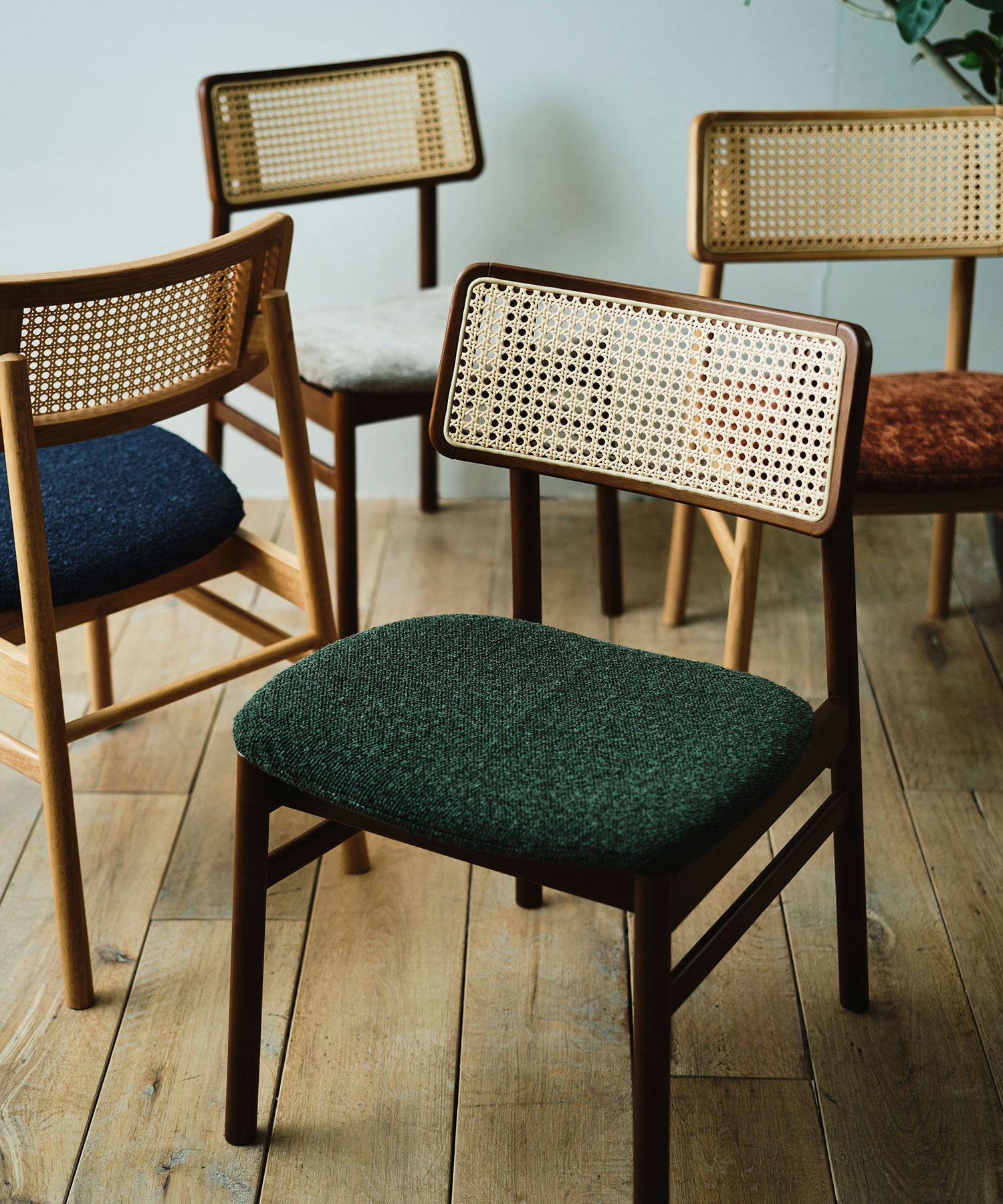 CARINA CHAIR BROWN