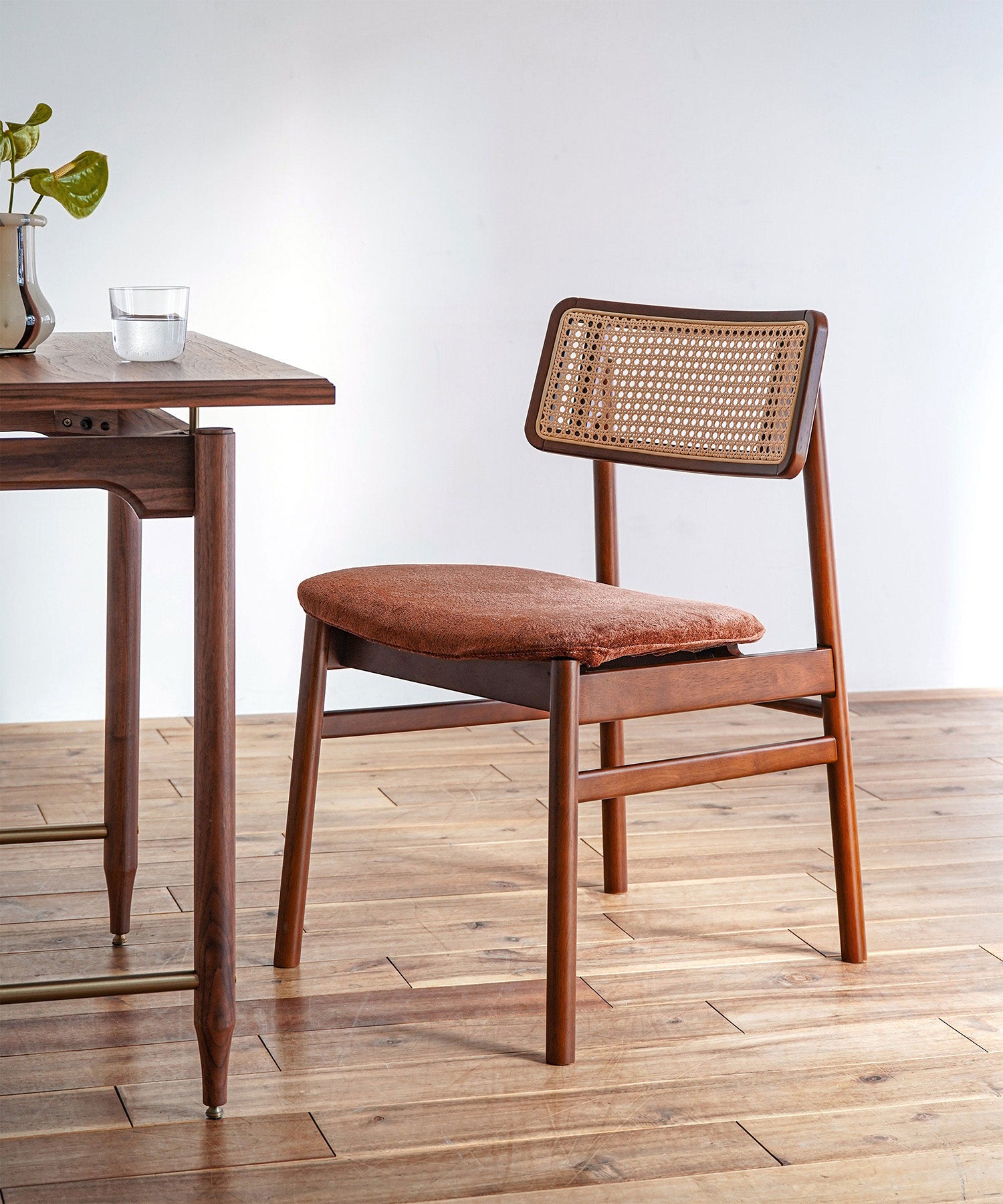 CARINA CHAIR BROWN