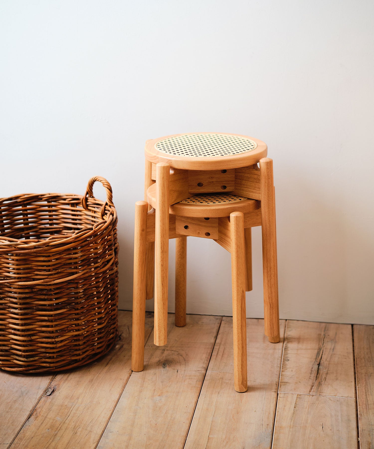 CARINA STOOL
