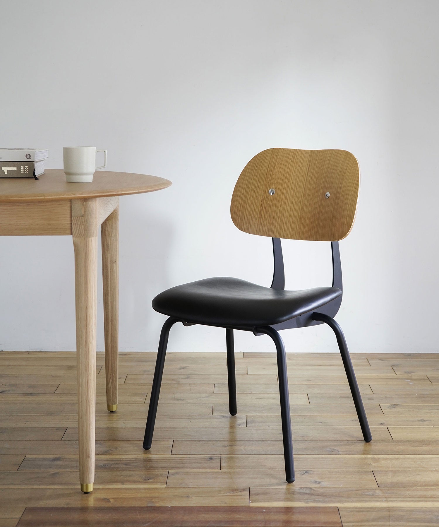 CONTE CHAIR NATURAL