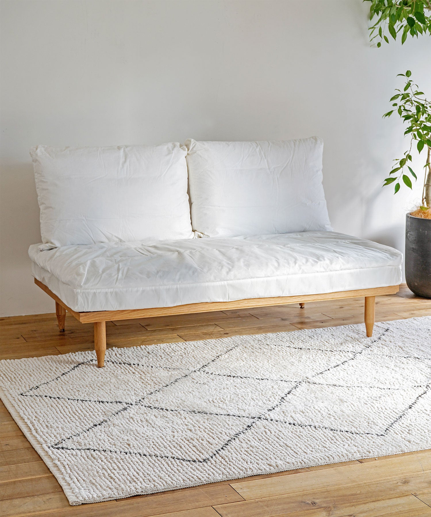 2P SOFA