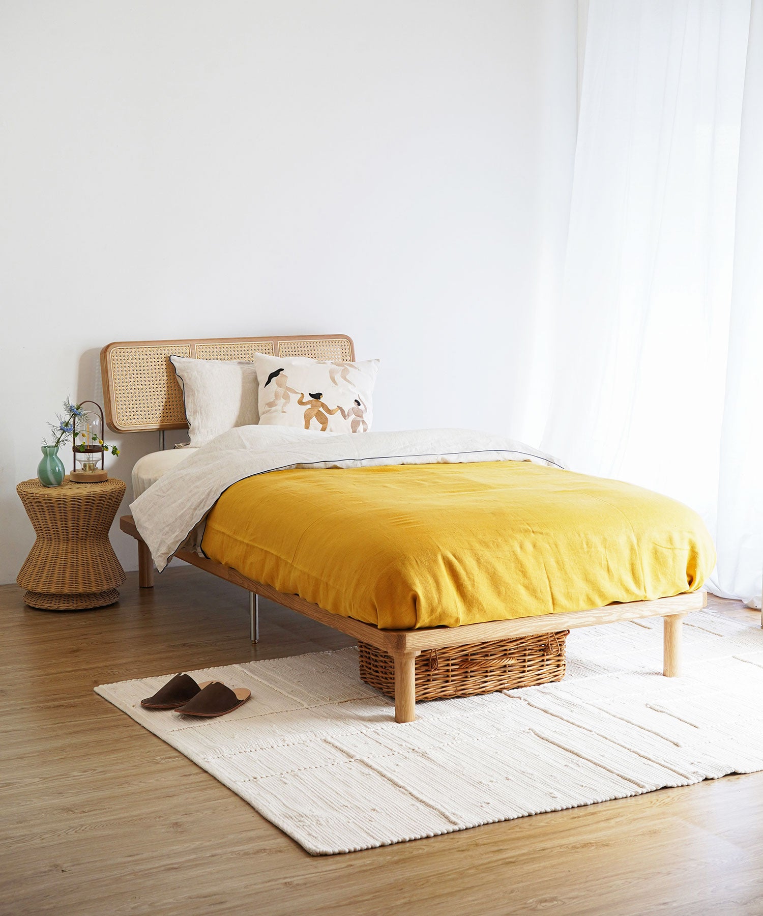LULL SINGLE BED FRAME