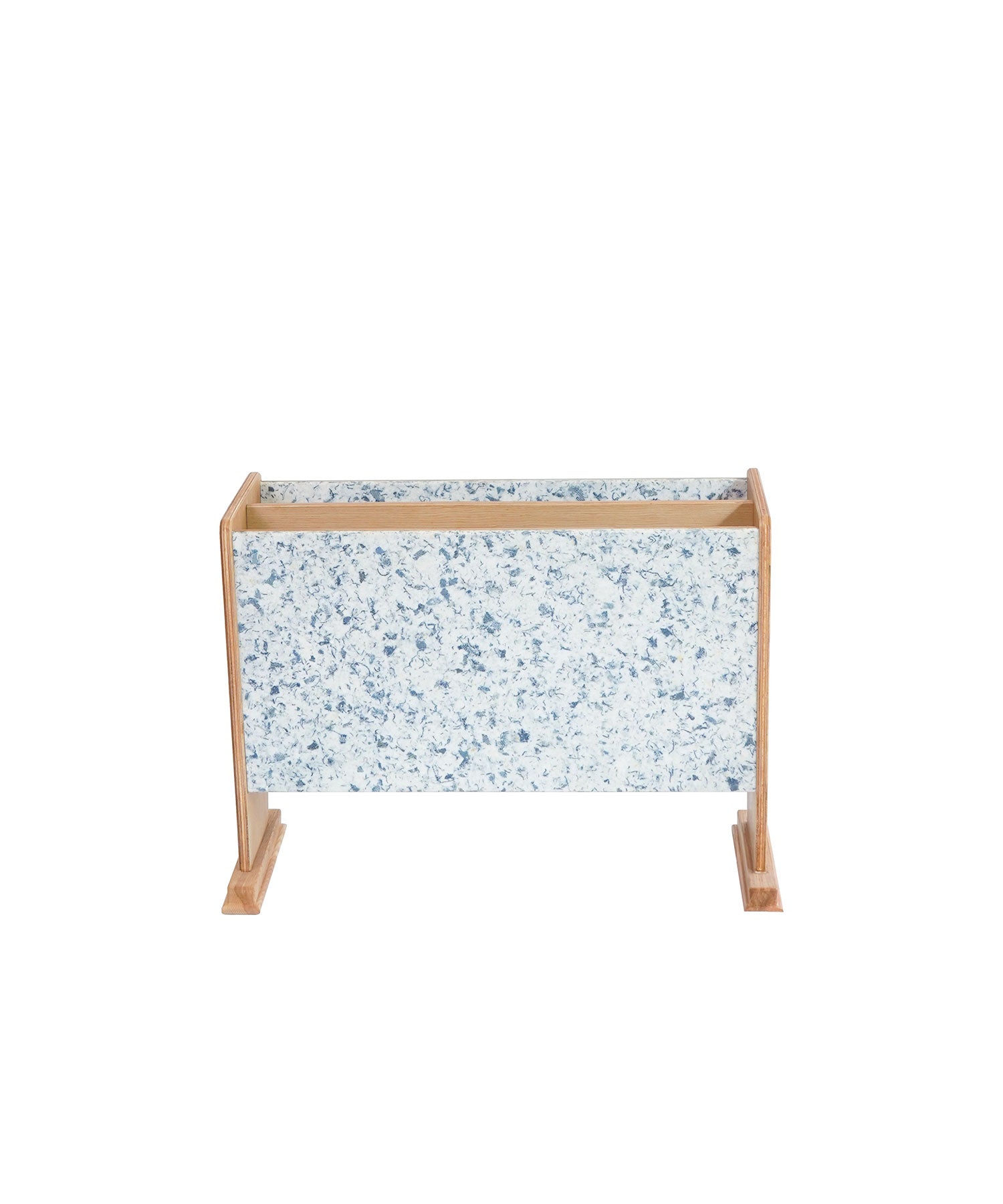 MAGAZINE RACK