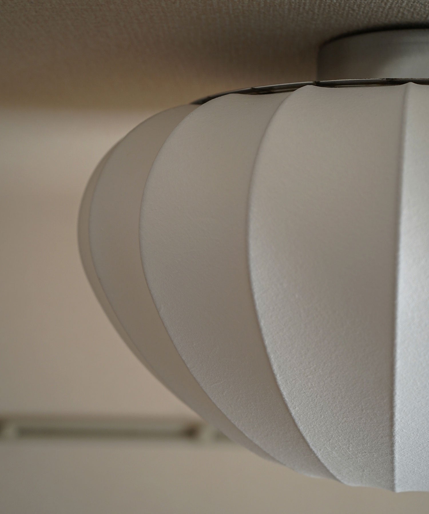 POM CEILING LAMP