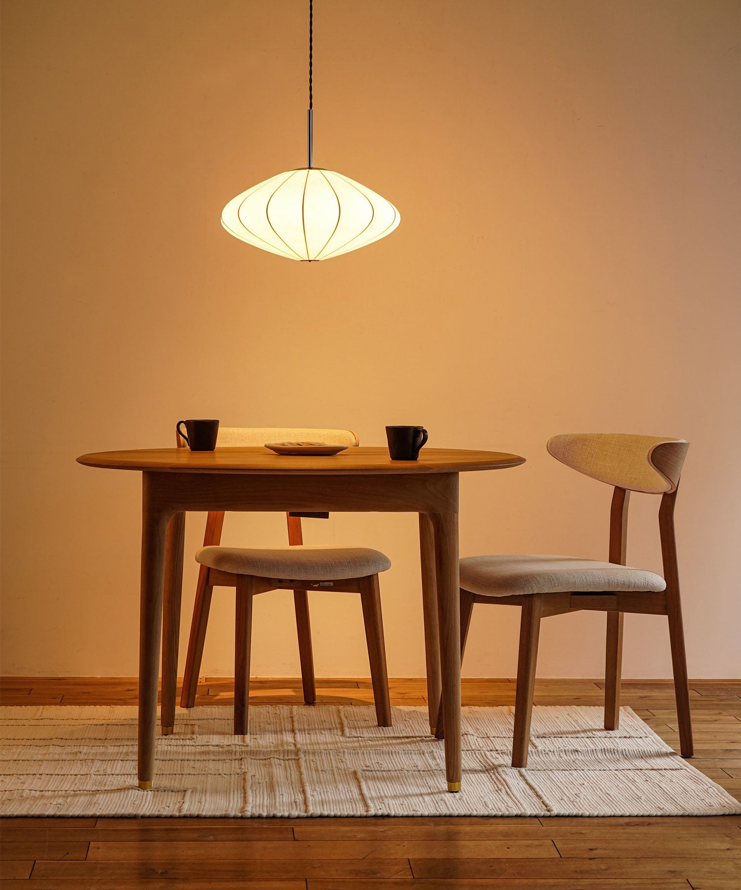 POM PENDANT LAMP