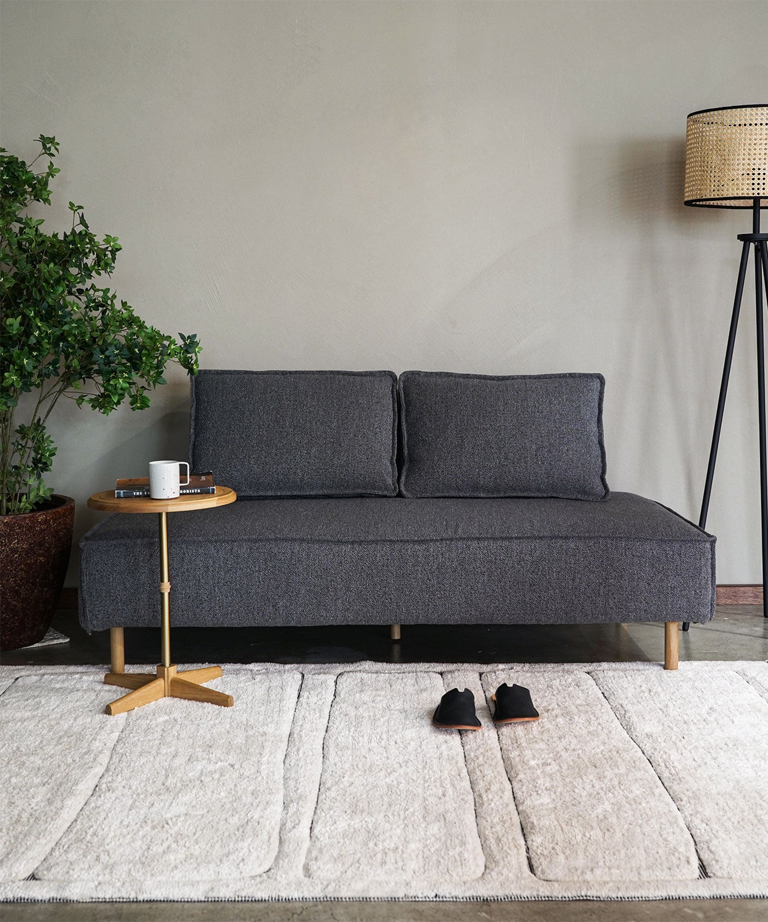 TOFU ISLAND SOFA