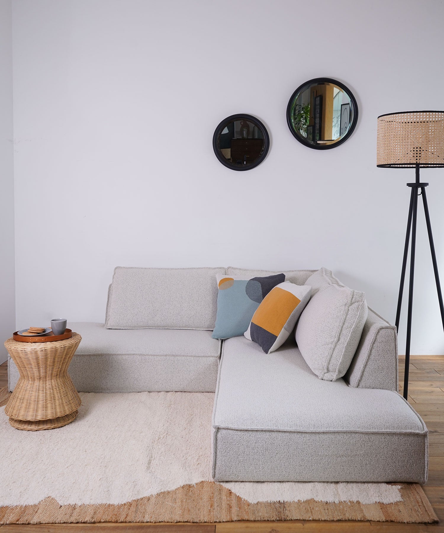 TOFU SOFA SET