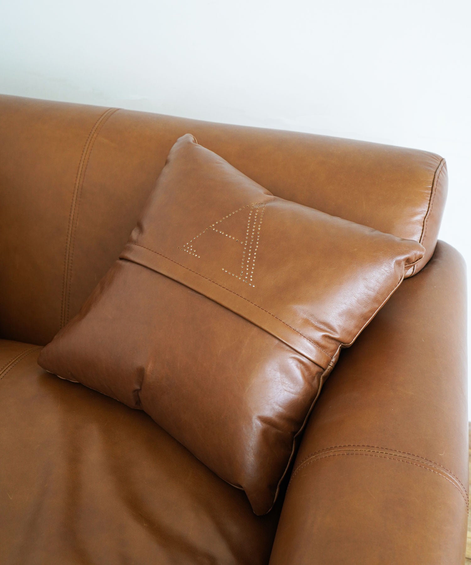 【予約商品・8月中旬入荷予定】【別注品】GIL SOFA