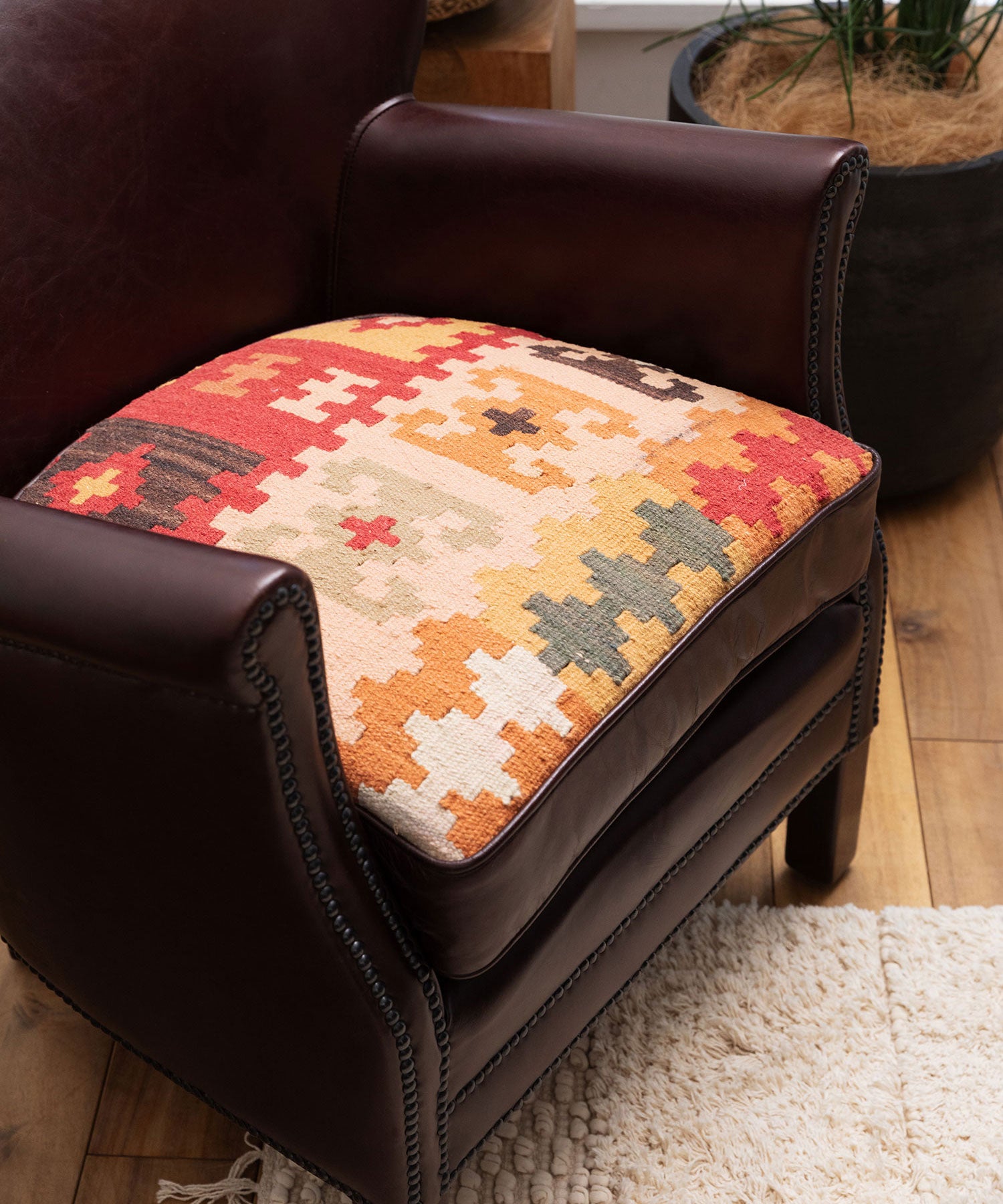 PROFESSOR ARM CHAIR BIKERTAN