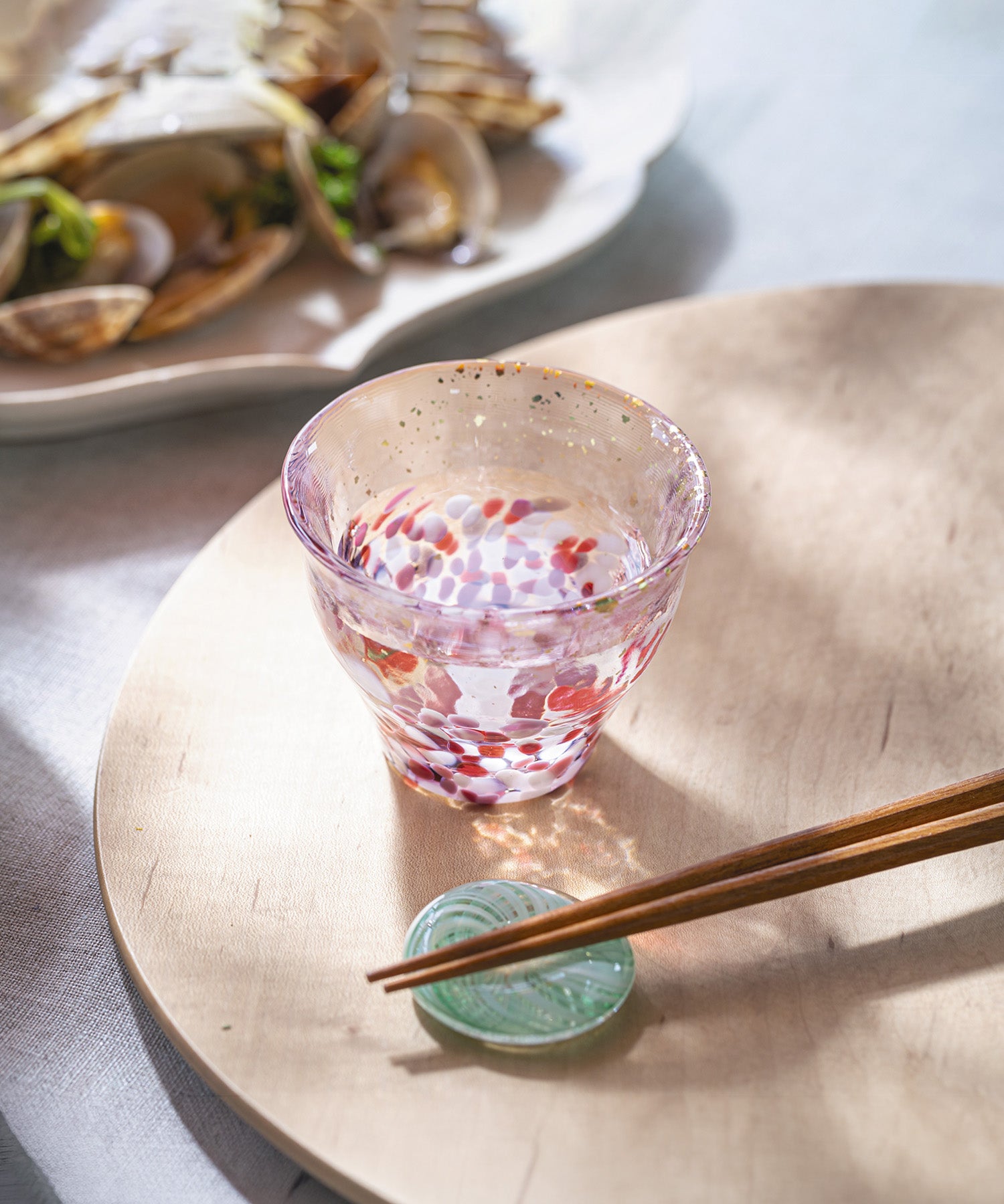 津軽びいどろ 金彩ぐいのみ