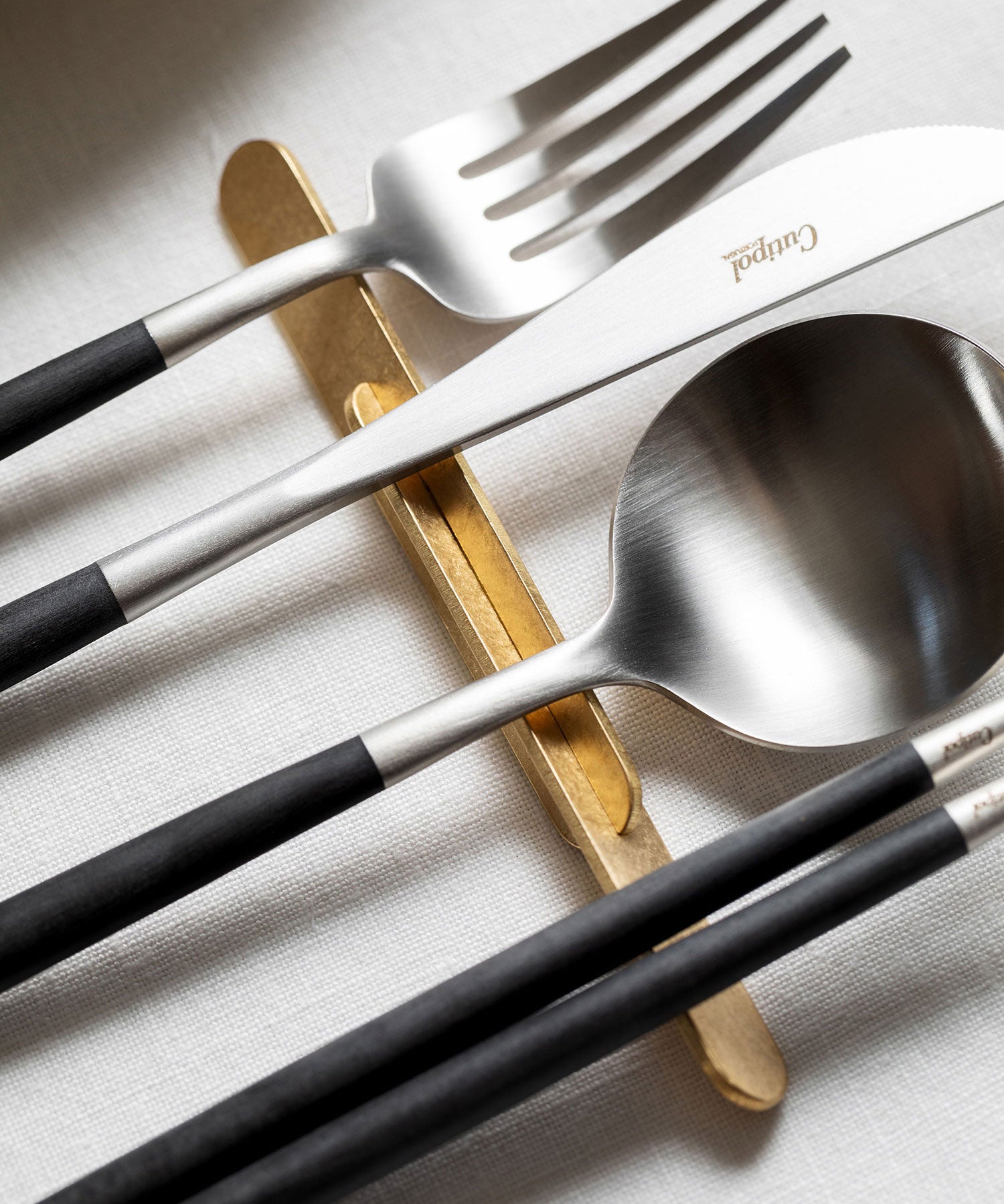 Ordi cutlery rest