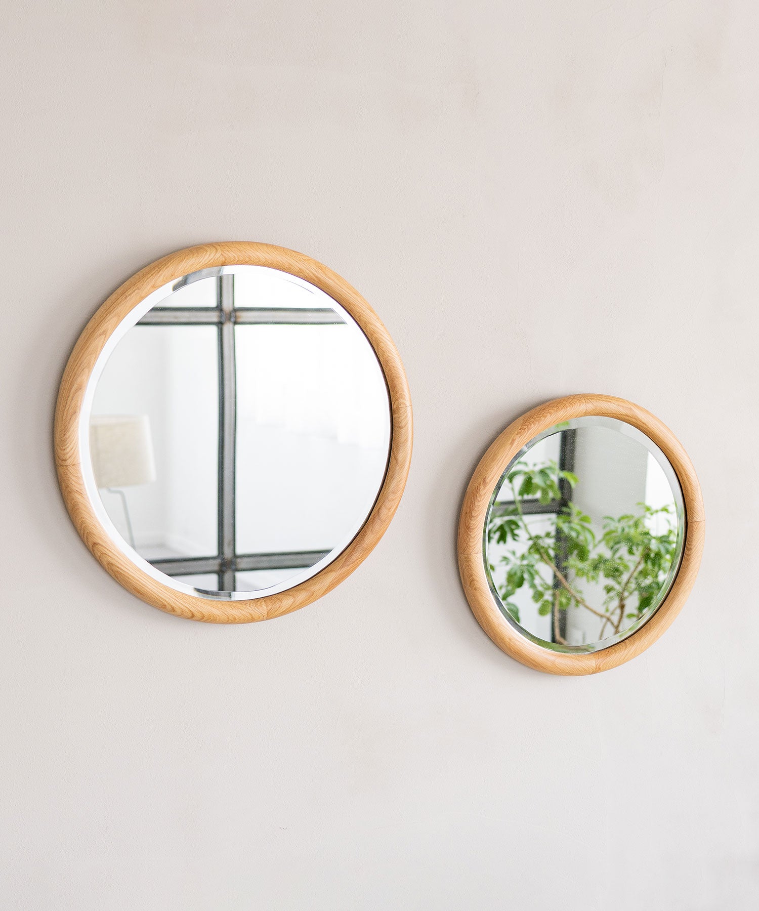 Round Mirror SUK