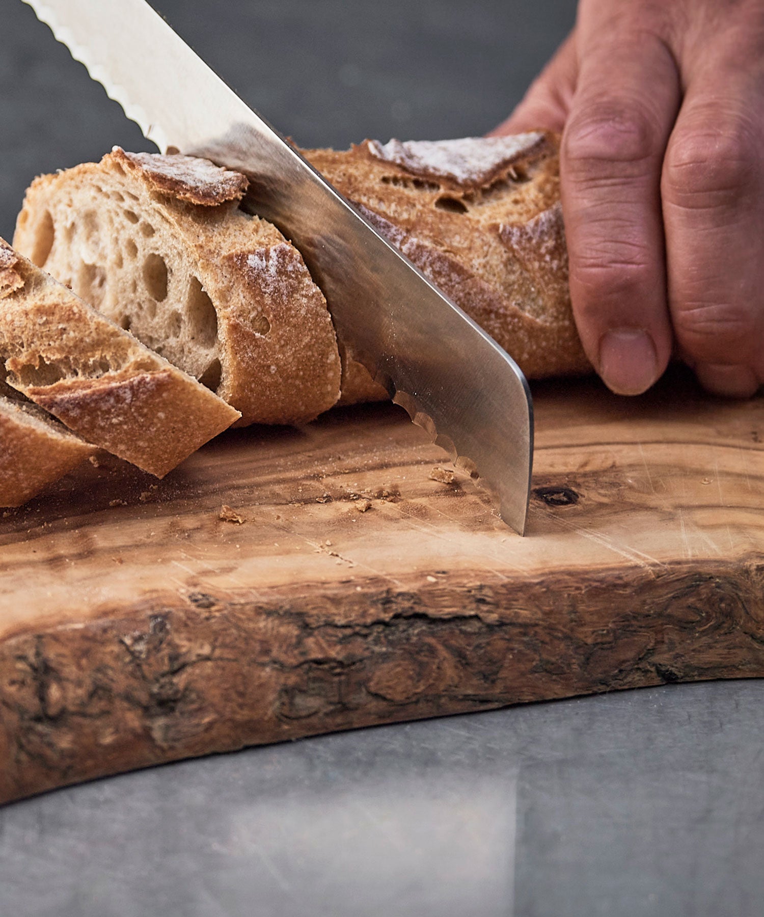 BREAD  KNIFE