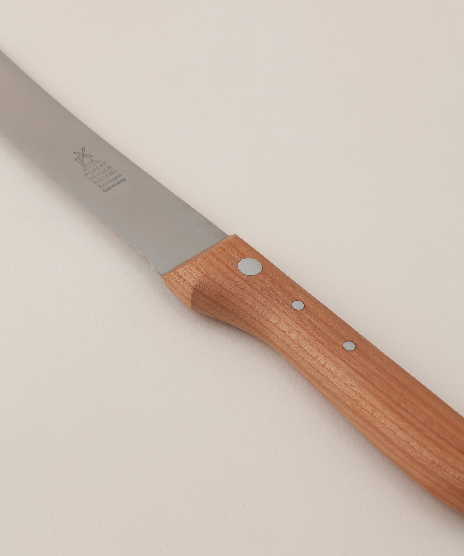 BREAD  KNIFE