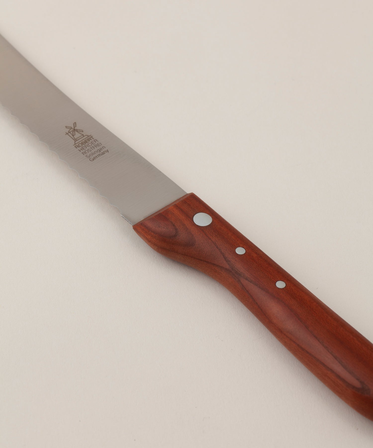 BREAD  KNIFE