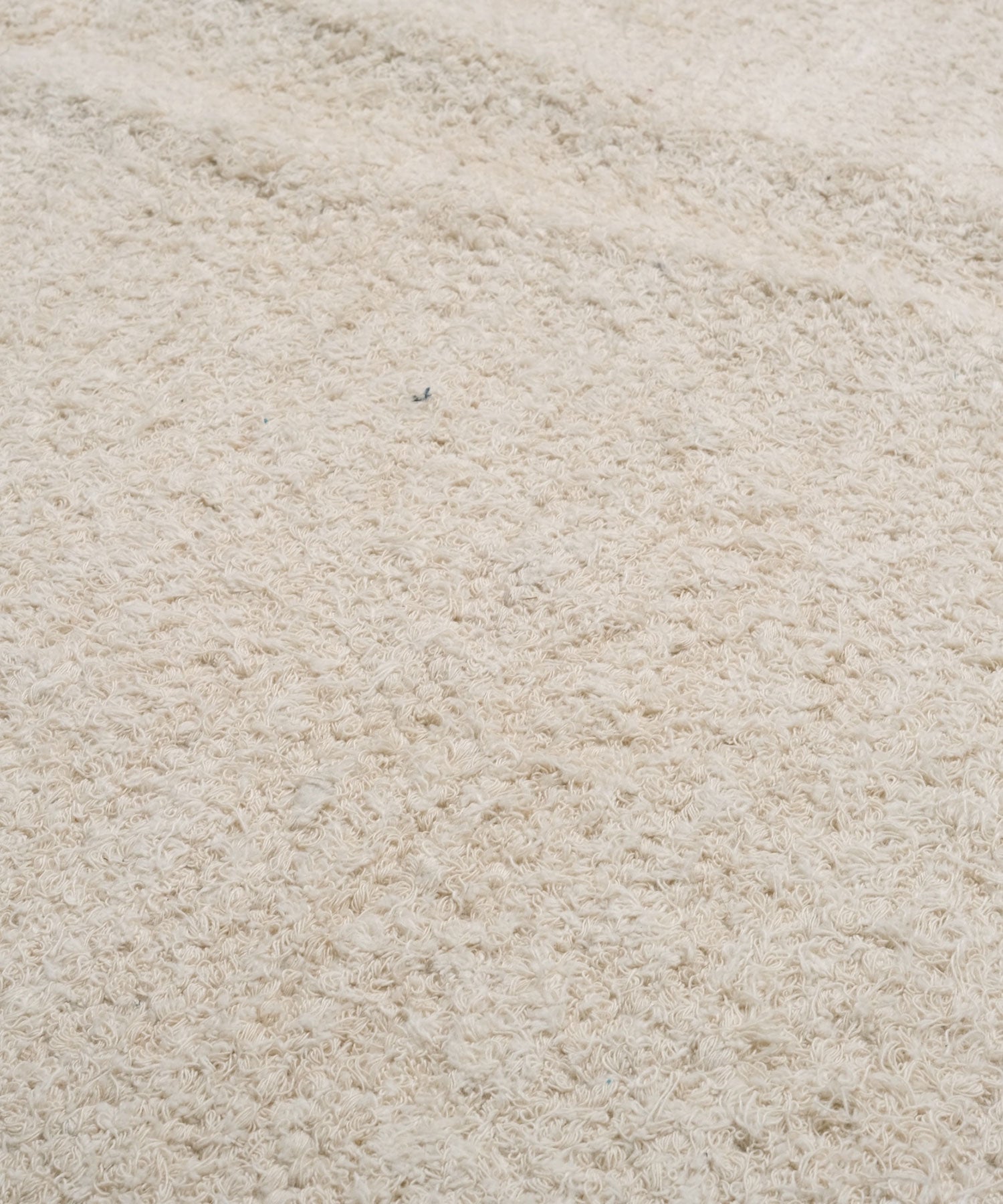 LOGAN RUG 1400×2000mm