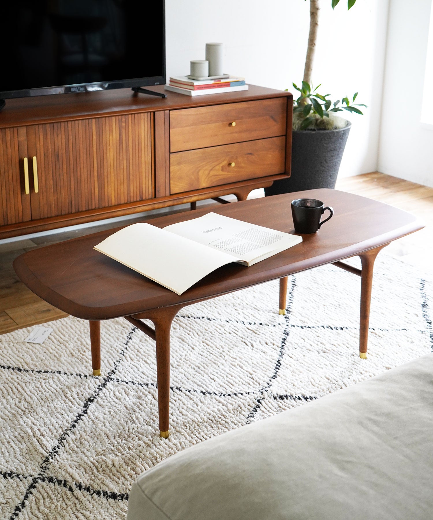 JULIE COFFEE TABLE