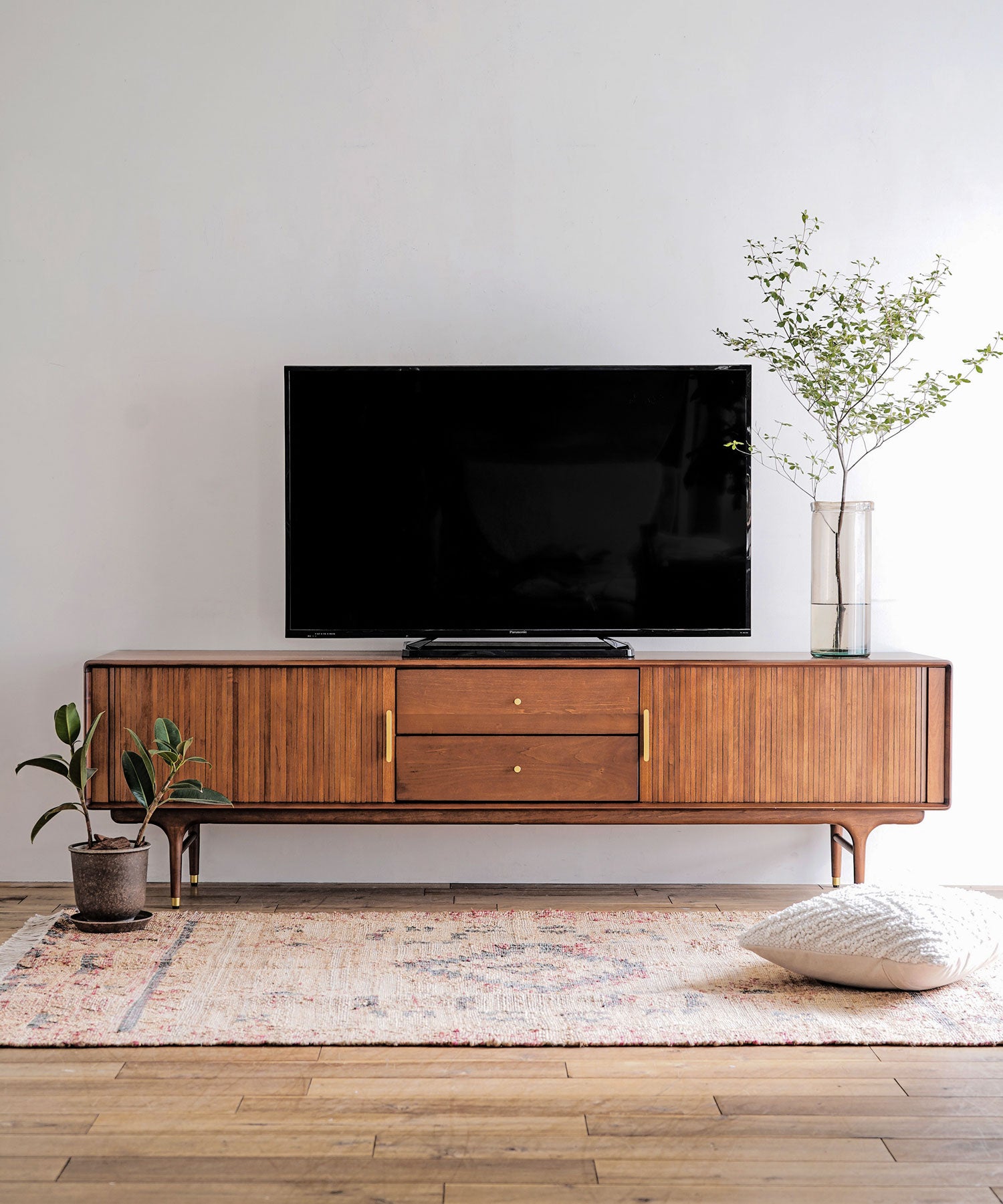 【予約商品・10月下旬入荷予定】JULIE TV BOARD 2000