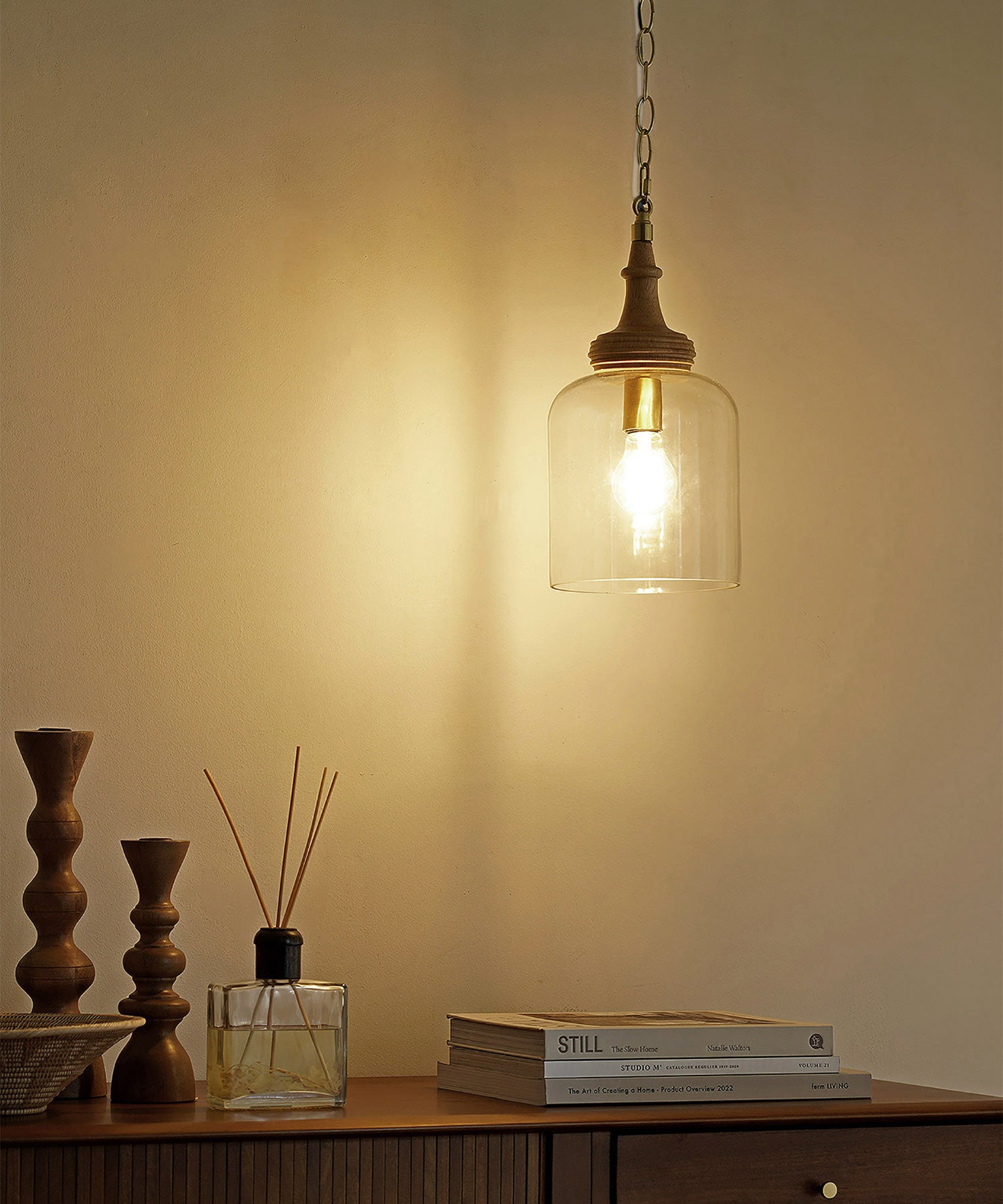 TURNERY PENDANT LAMP