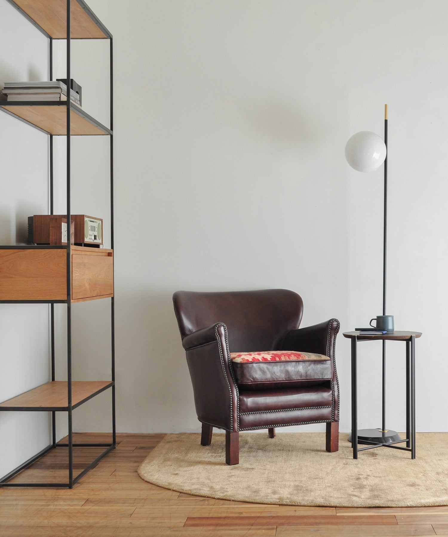 PROFESSOR ARM CHAIR BIKERTAN